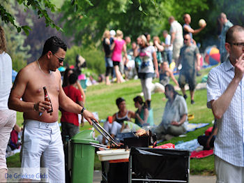 Grieks feest Huizingen 2010 - Griekendag - Foto 045 - Foto van https://www.grieksegids.be/huizingen/fotos2010/huizingen-2010-mid-foto-045.jpg